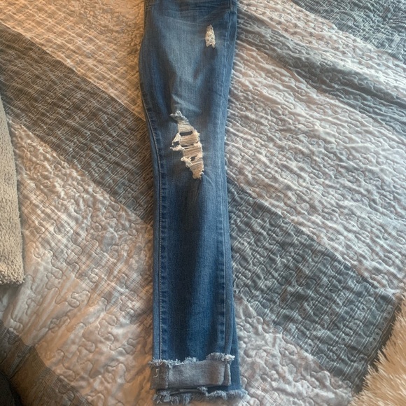 SOLD Ripped Jeans - Picture 4 of 5